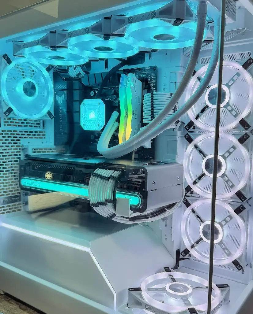 Montaje Gaming PC Phanteks La Moraleja Montaje Gaming PC Phanteks La Moraleja